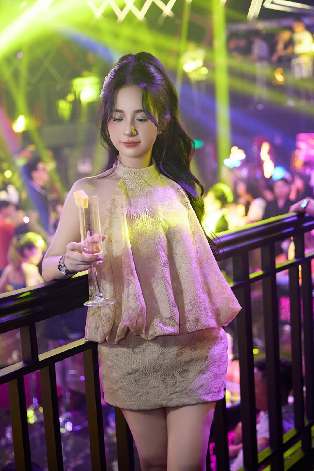 Hình Ảnh Em Xinh Pink Club Đức Trọng Lâm Đồng (4)