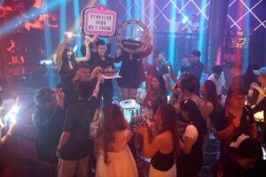 pink club ở đâu